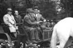 Prijem ambasadora SSSR Puzanova, sa suprugom, u Dobanovcima: obilazak fazanerije