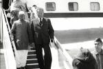 Poseta Lala Bahadura ?astrija, premijera Indije: dolazak na Pulski aerodrom