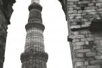 Poseta Indiji: Jovanka Broz prilikom razgledanja Kutab minara