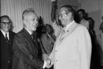 IV Konferencija nesvrstanih u Al?iru: prijem Predsednika Fronta Nacionalnog Oslobo?enja Ju?nog Vijetnama, Ngujen Hu Toa