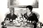 Jovanka Broz i Maria Njerere, supruga predsednika Tanzanije, u Starom dvoru