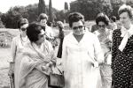 Poseta Fahrudina Ali Ahmeda, predsednika Indije: Jovanka Broz i prva dama Indije Begum Abida Ahmed u obilasku Briona